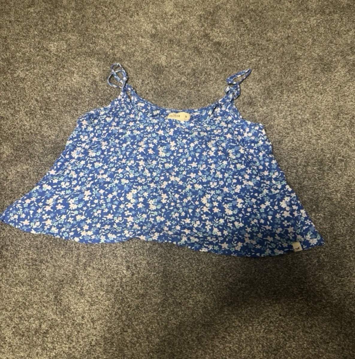 Hollister Crop Cami Top Blue Floral UK 10–12 (M) Tie Strap Summer