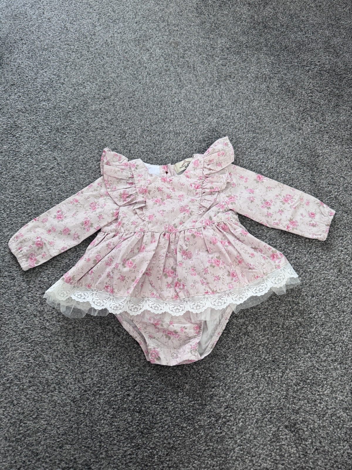 Dolly Wears Baby Romper Dress Pink Floral 6-9 Months Lace Ruffle
