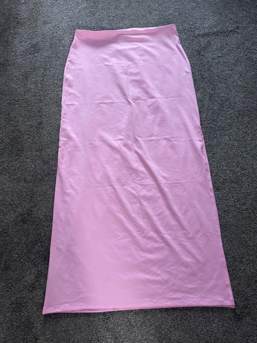 Bershka Midi Skirt Pink XL (16) High Waist Stretch Side Split NWT