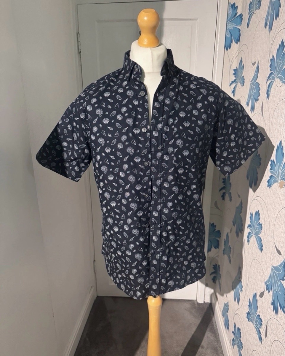 M&S Collection Short Sleeve Shirt Navy Shell Print Small 100% Cotton Summer