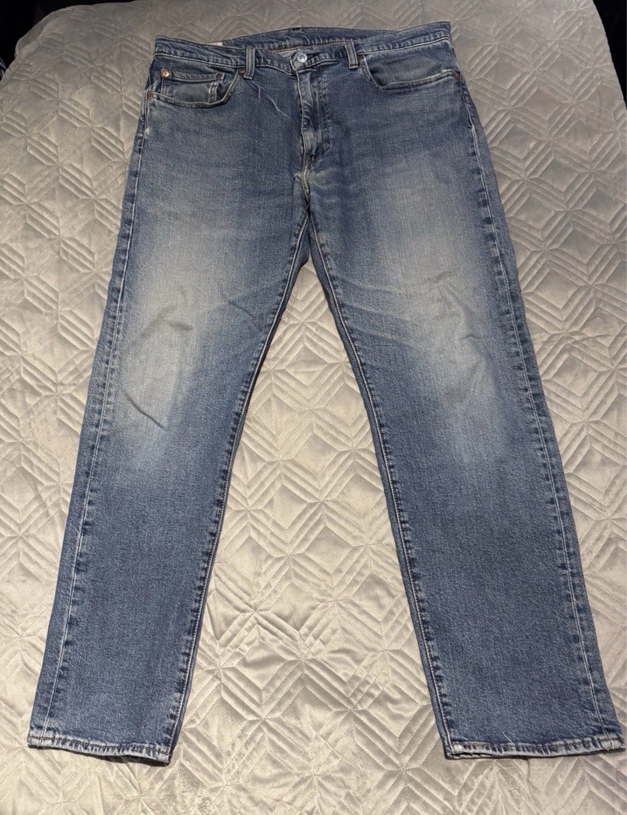 Levi’s Premium 502 Jeans, Blue, W36 L32, Taper Fit Distressed Denim