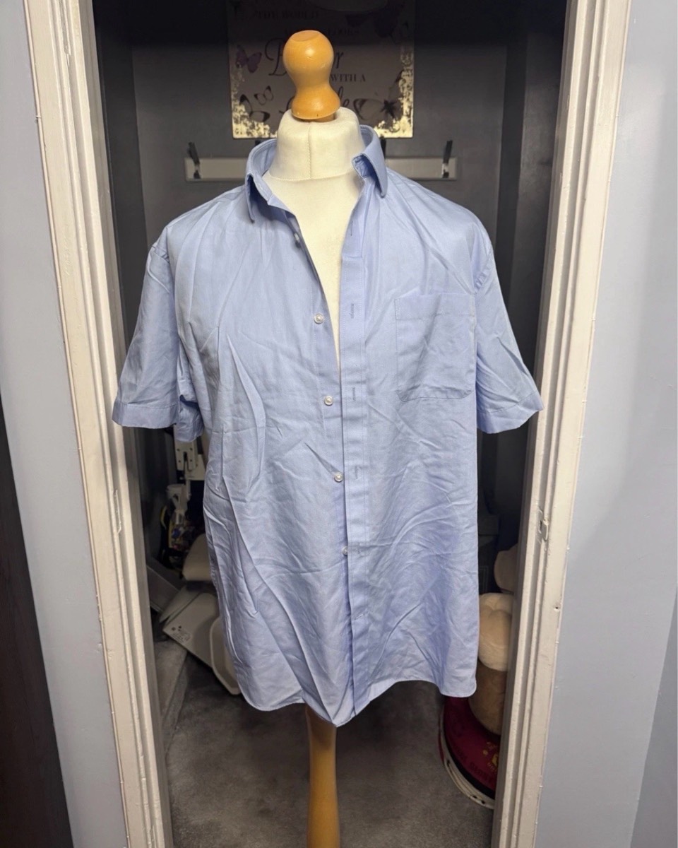 M&S Regular Fit Short Sleeve Shirt Light Blue 17” Collar Smart Casual Men’s XL
