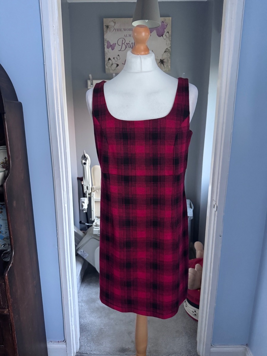 Red Tartan Check Shift Dress Burgundy Black UK 16 Sleeveless Pinafore