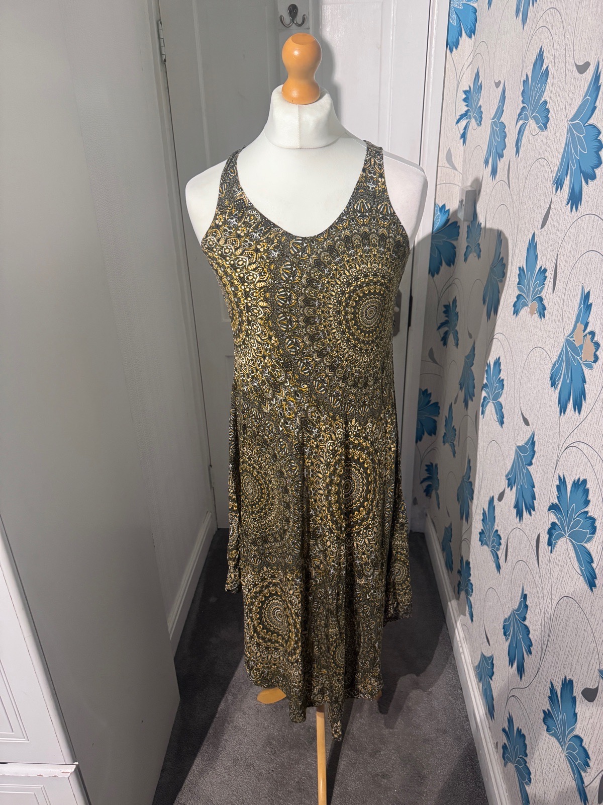 Apricot Midi Dress Black Gold UK 10 Mandala Print Boho Summer Sleeveless