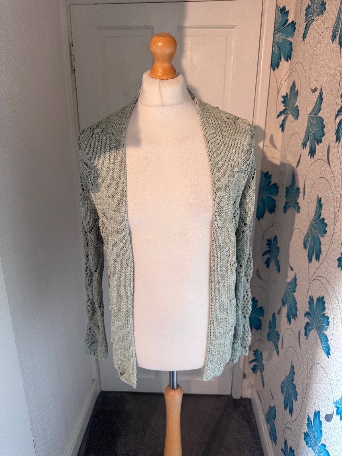 Primark Mint Green Cardigan UK 10–12 Crochet Knit Long Sleeve Boho Style
