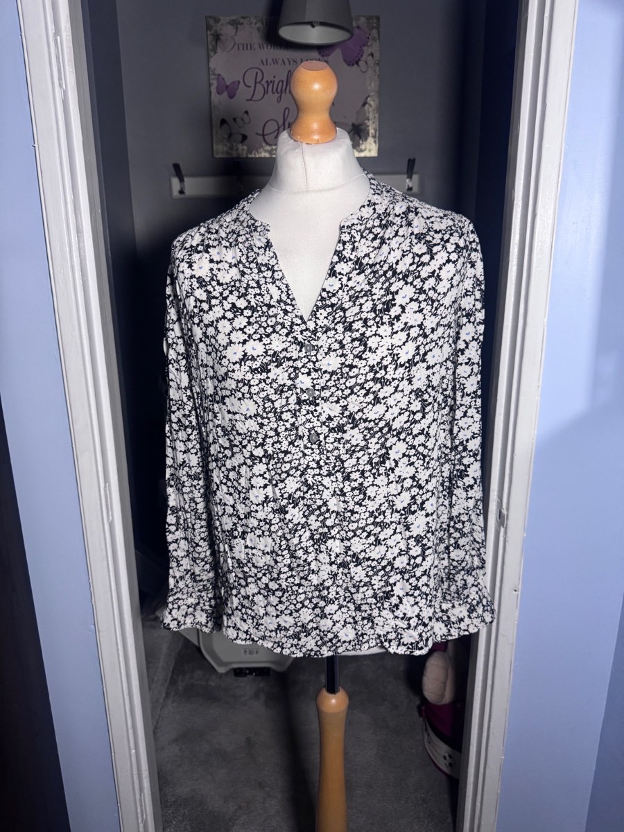 M&S Collection Floral Blouse Black White UK 16 Long Sleeve 100% Viscose