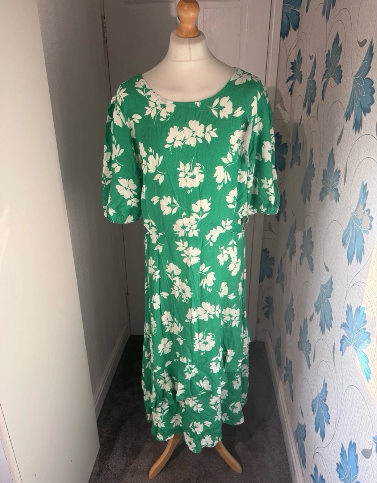 F&F Floral Midi Dress Green White UK 22 BNWT Cut Out Tie Back Summer Dress