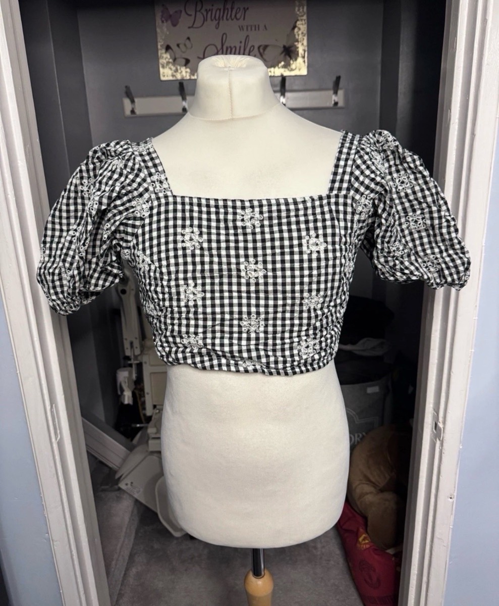 QED London Crop Top Black White Gingham Broderie Anglaise UK 14-16 (L) Summer Puff Sleeve