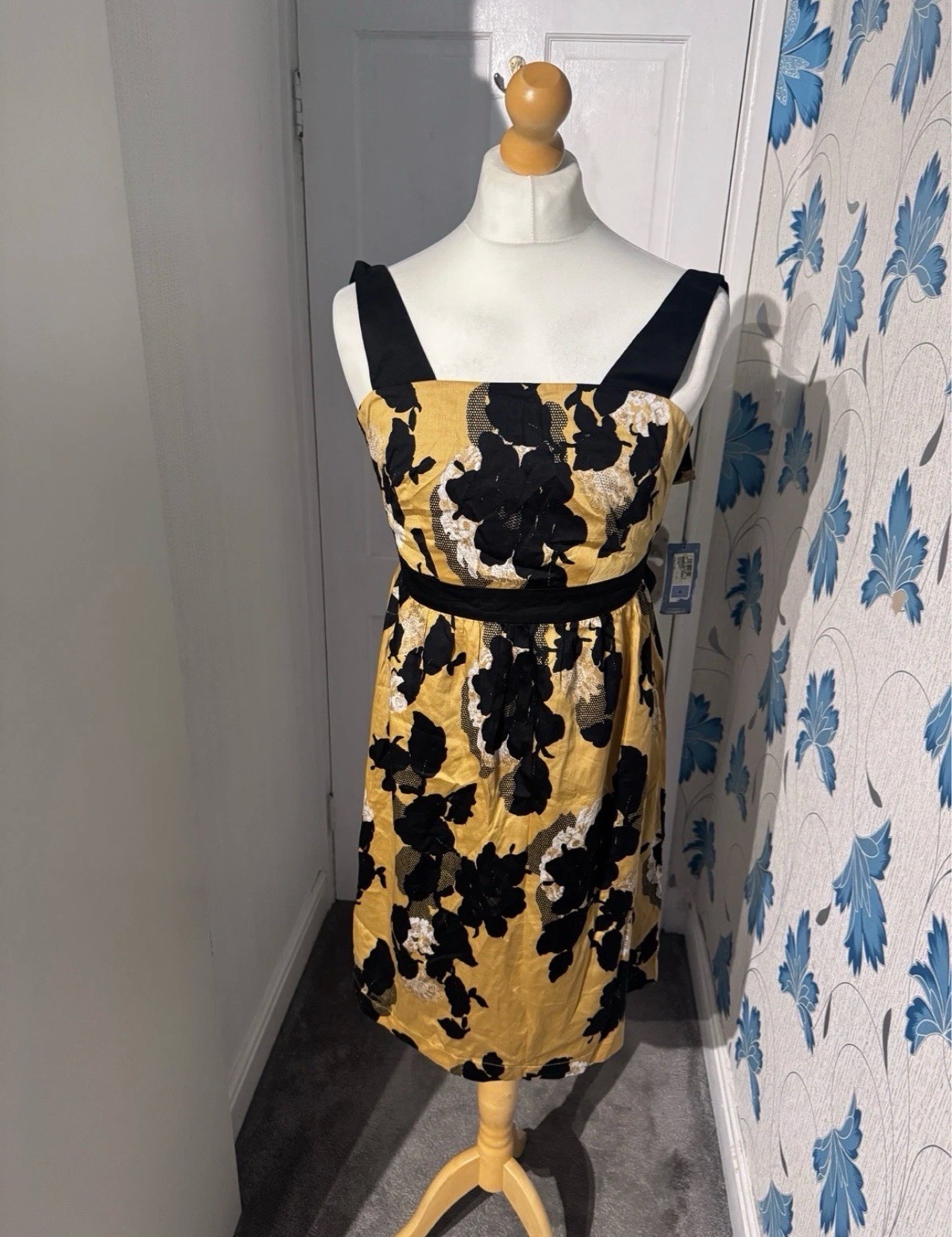 M&S Woman Fit & Flare Dress Gold Black UK 8 Floral Cotton Party Summer