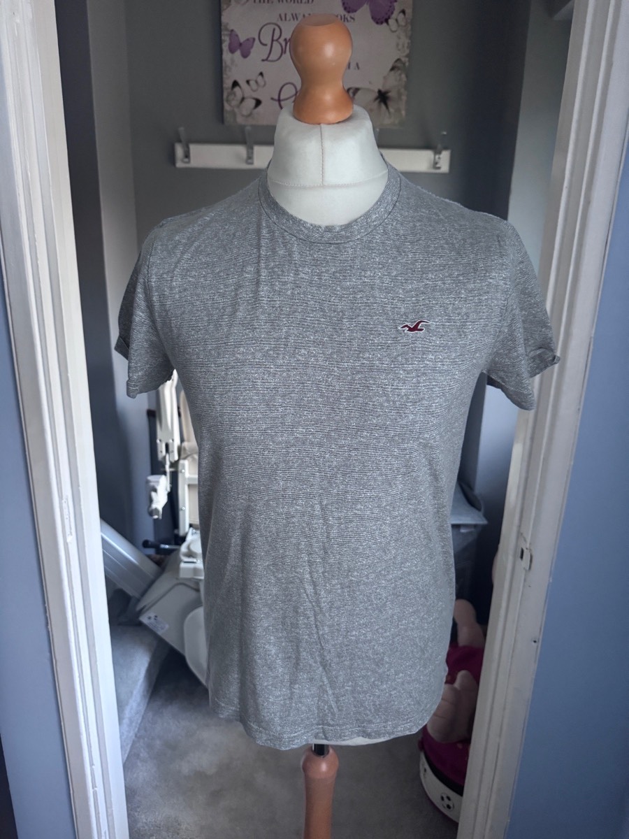 Hollister T-Shirt Grey Marl Medium M Crew Neck 100% Cotton Logo Tee