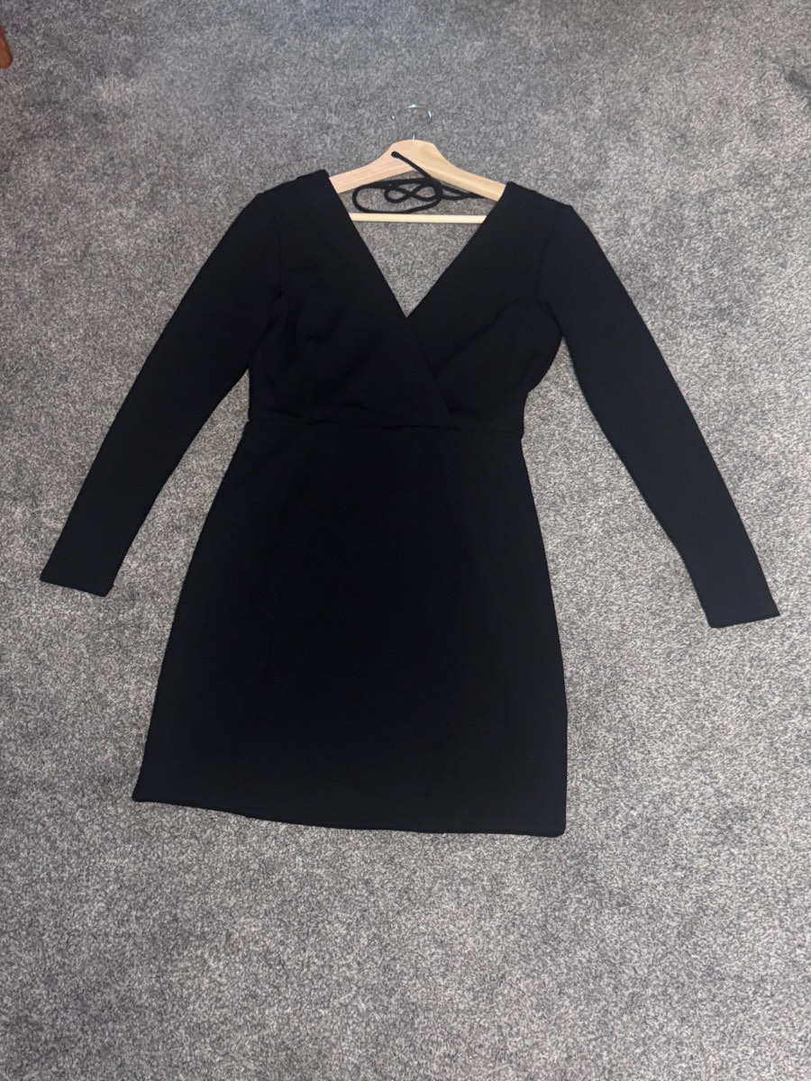 H&M Bodycon Midi Dress Black UK S NWT (Long Sleeve Tie Back)