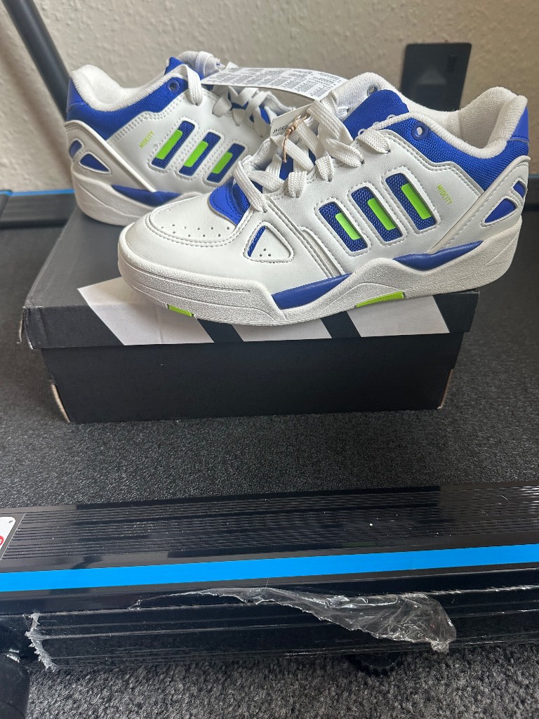 Adidas mid city lows
