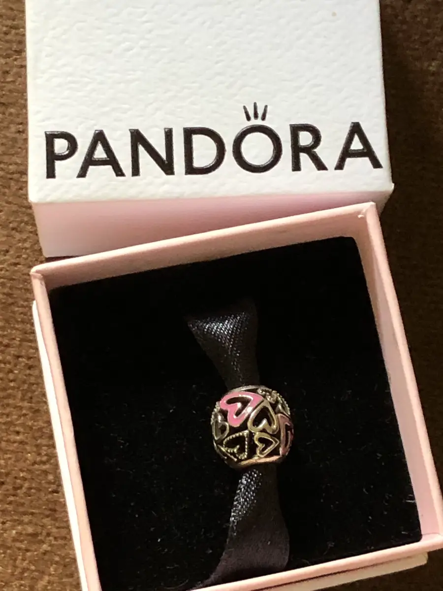 Pandora Limited Edition Pink Enamel and 925 Sterling Silver Hearts Bead BNIB Breast Cancer Support