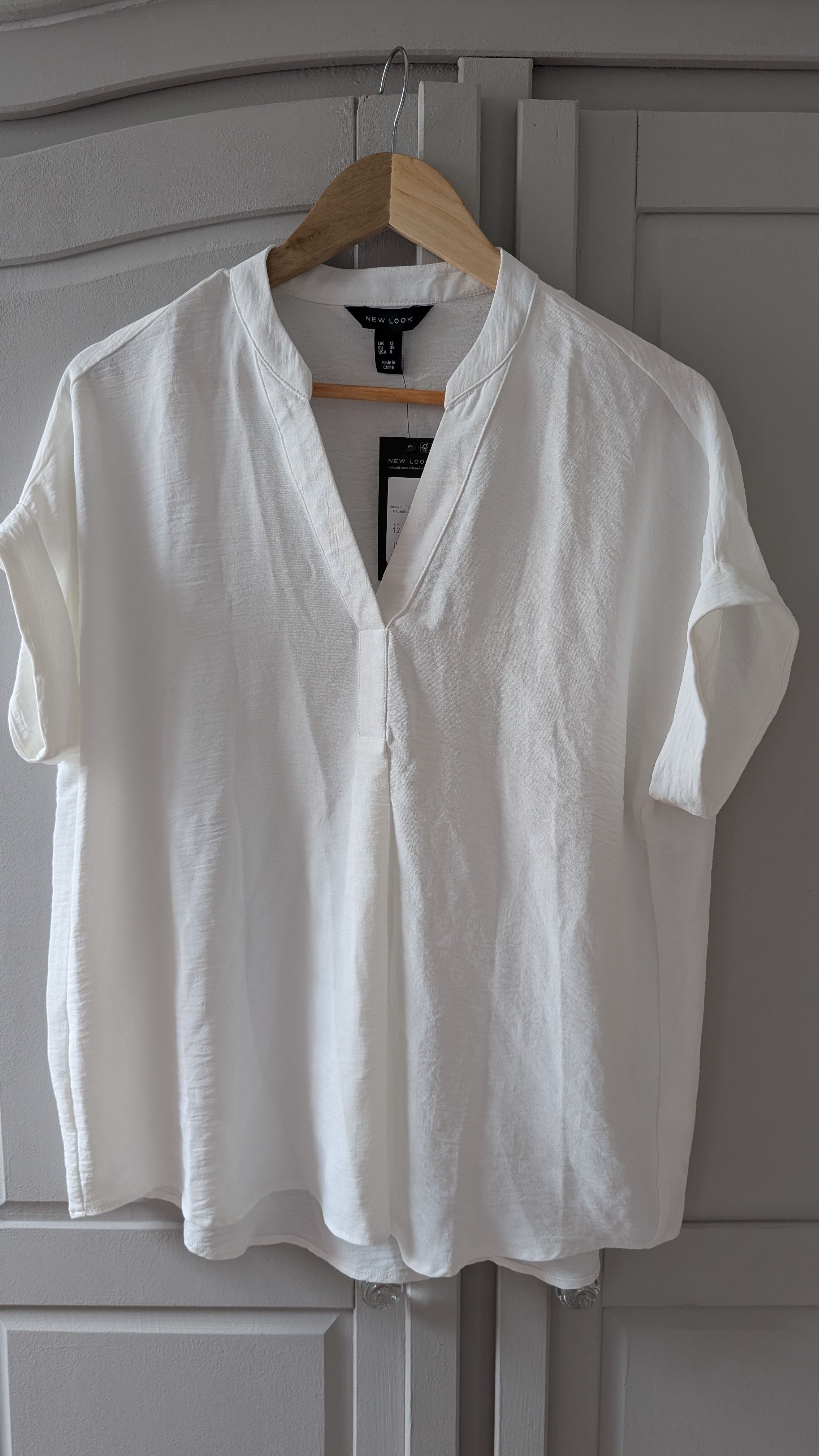 New. Look cream top size 12 brand new