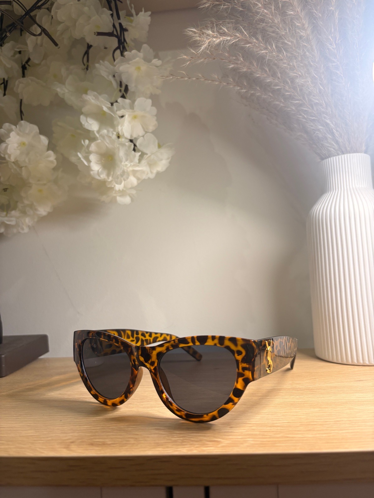 Tortoiseshell cat eye sunglasses