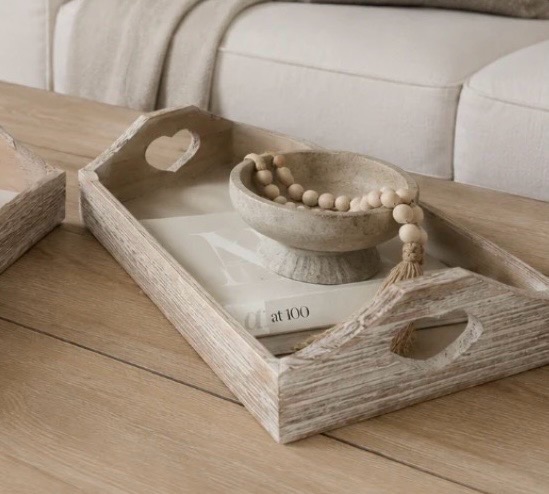 Heart cut out oak effect tray