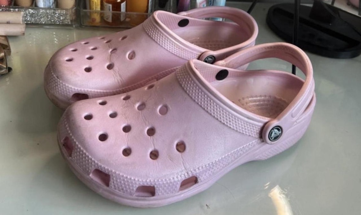 Ballerina pink women’s crocs