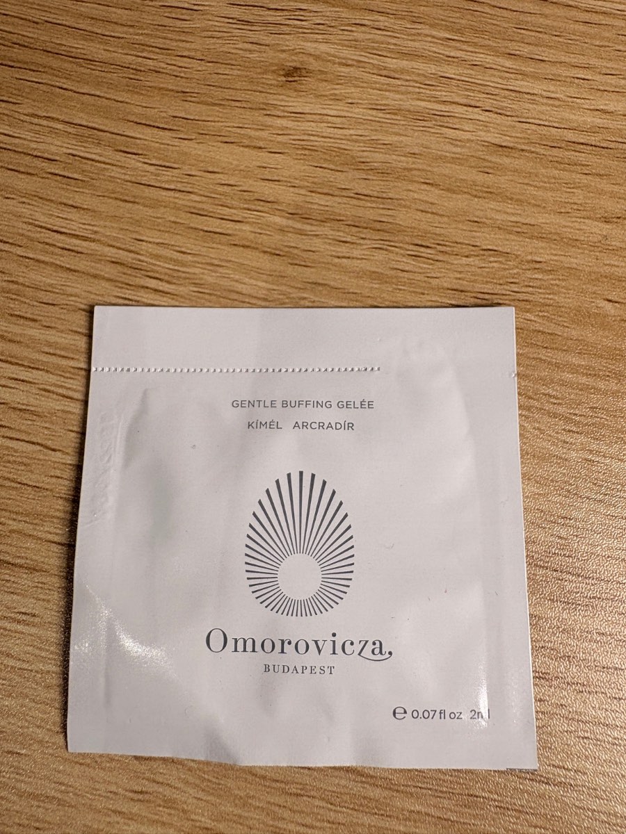 2ml sample packet of Omorovicza Gentle Buffing Gelée