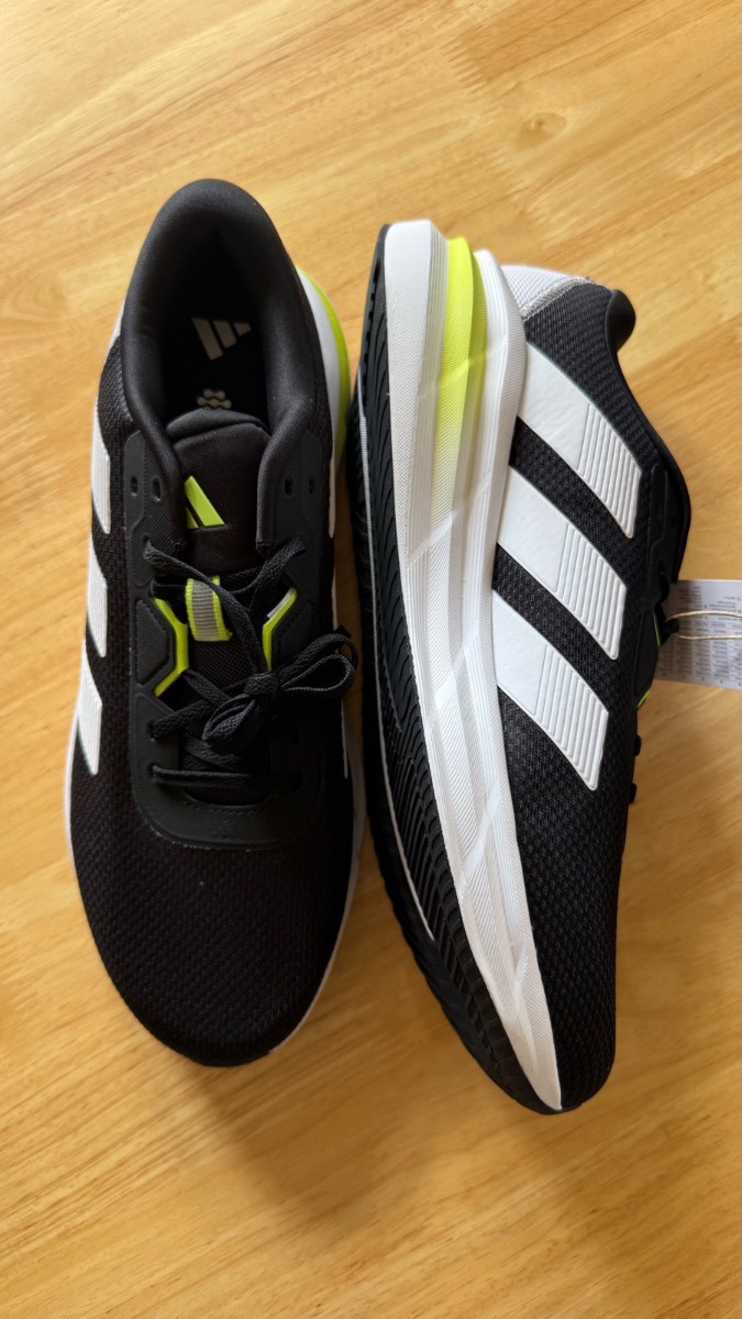 Adidas Galaxy 7 M Running Trainers UK 11.5 BNWT Black White Lime