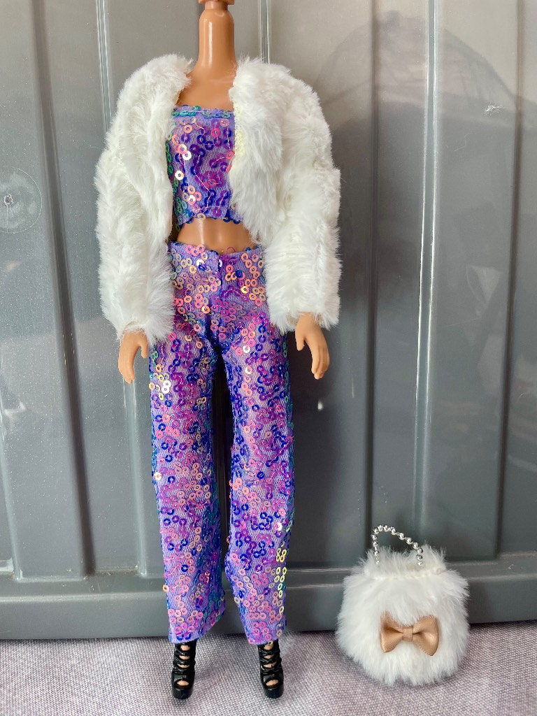 Barbie doll purple sequin trousers & top, earrings, shoes, faux fur coat & bag NEW