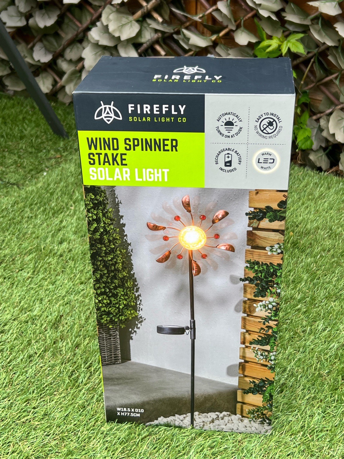 Wind Spinner Stake Solar Light Copper LED LIGHTS IN MIDDLE. W18.5 XD10XH77.5 CM