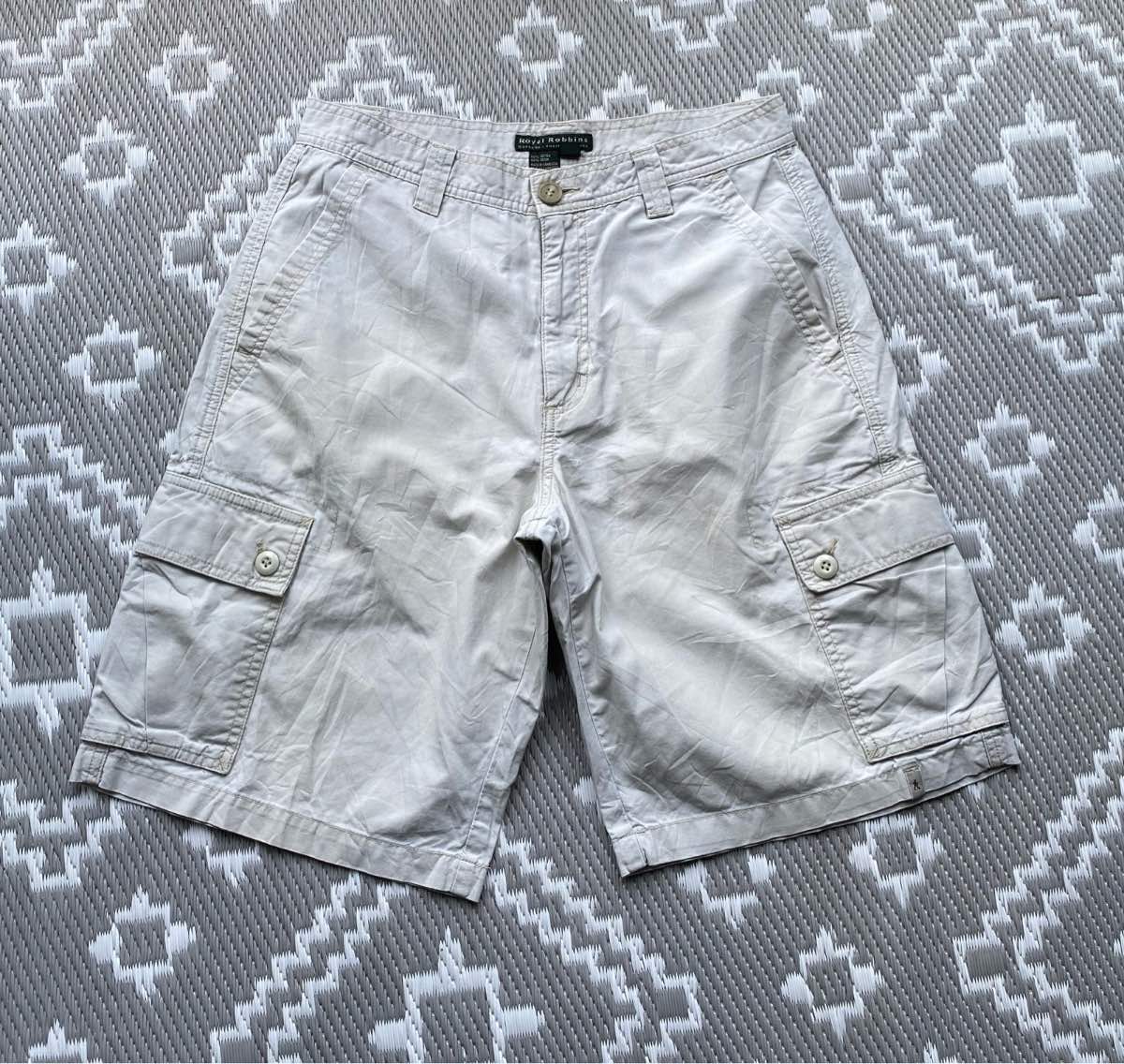 Royal Robins mens Cream 100% cotton cargo summer shorts size waist 30” Inleg  11”