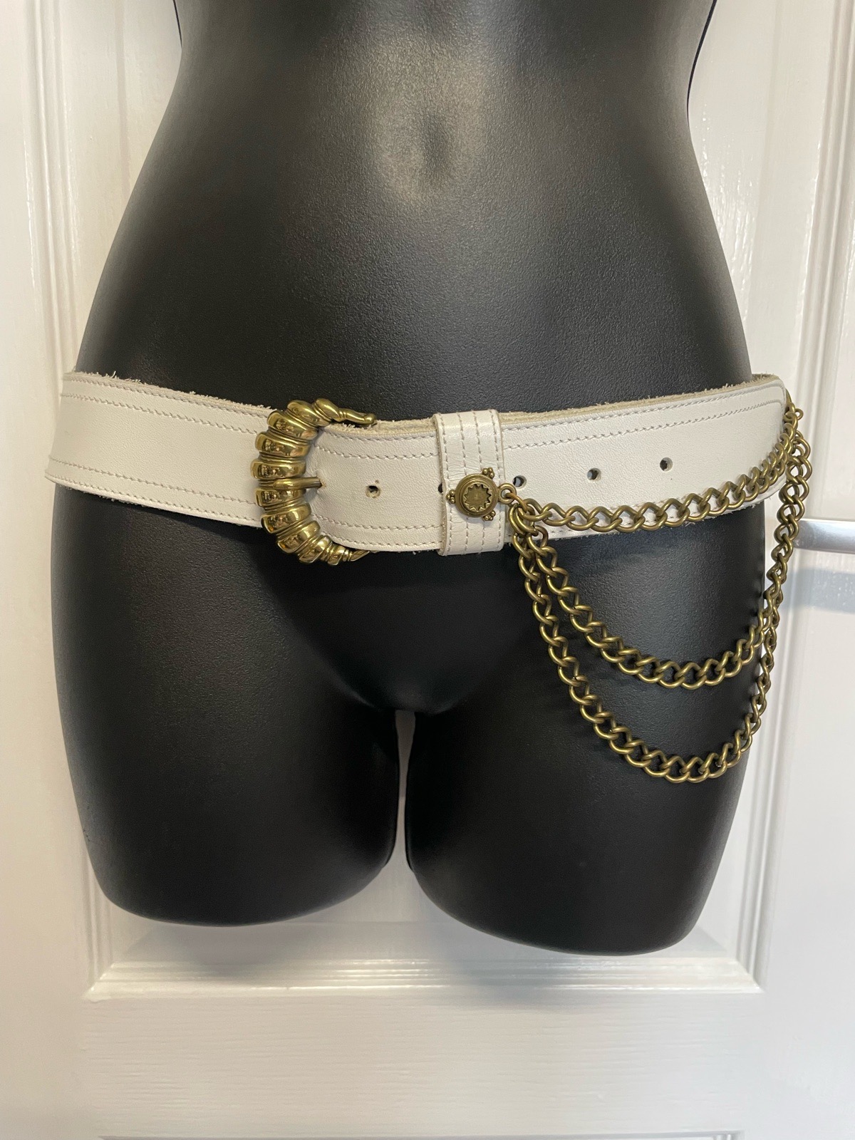 Vintage 1980s Real White Leather Chunky Buckle Gold Swag Chain Belt Retro 32