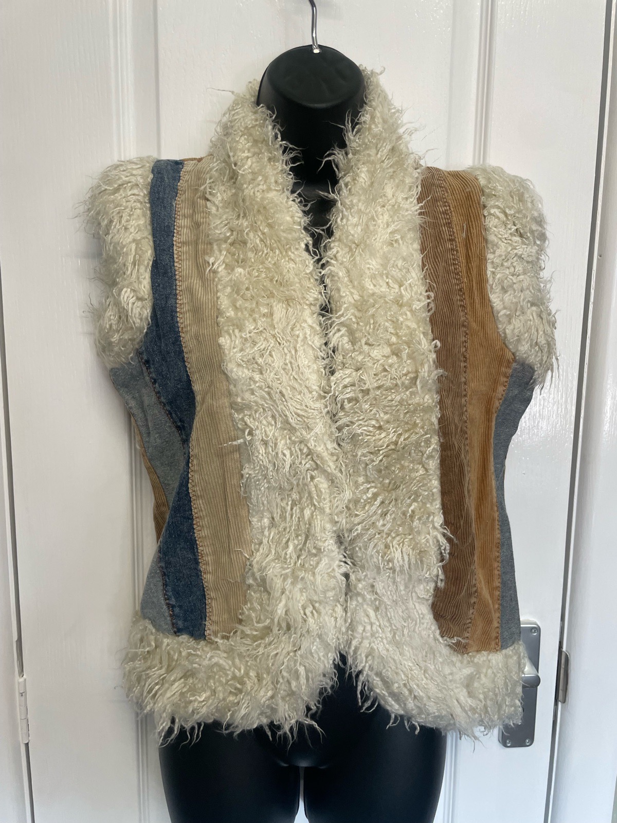 Iconic Vintage Y2K Penny Lane Style Denim Corduroy Patchwork Faux Fur Gilet Vest 10