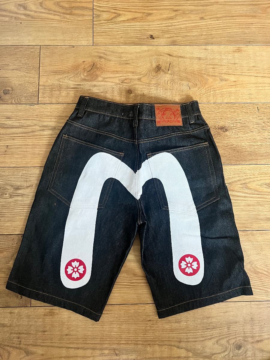 Evisu rework jorts w30