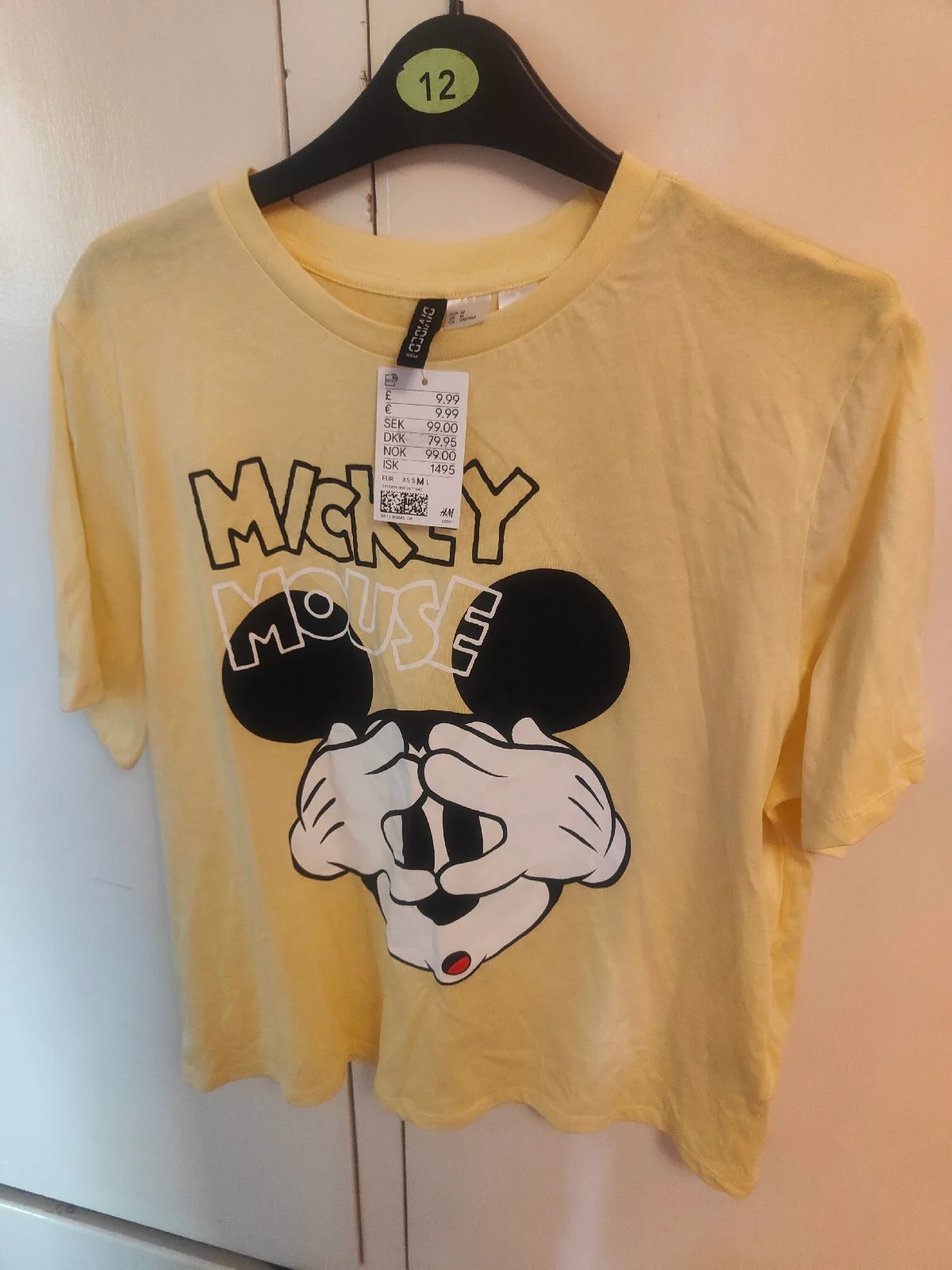 H&M Mickey mouse top size M