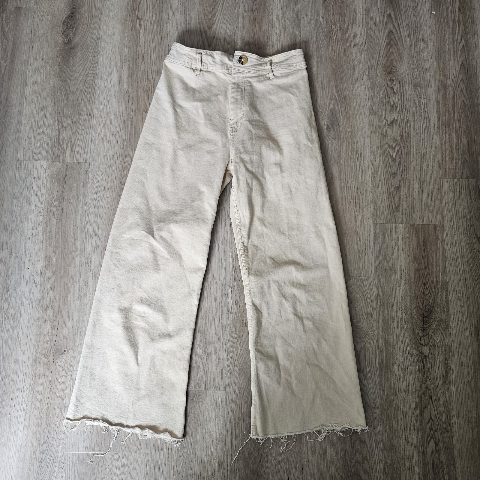 beige cropped wide-leg culotte jeans UK 12 coastal grandma
