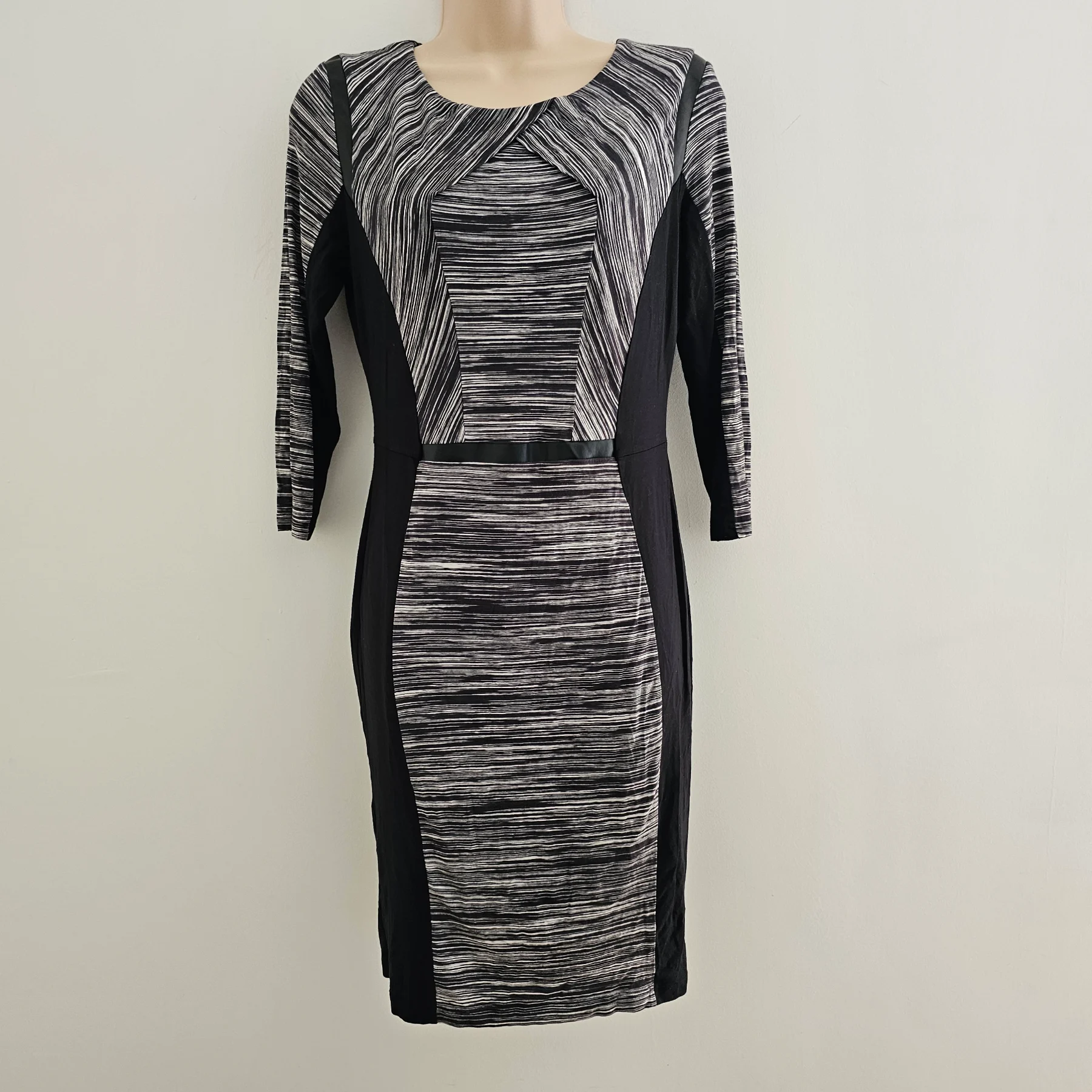 Black grey bodycon dress faux leather trim 3/4 sleeves work casual 10