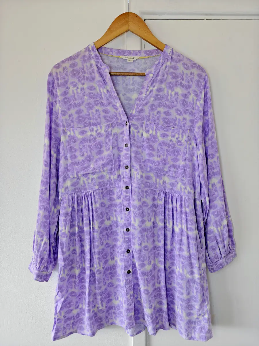 White Stuff, Lilac & White, Blurred Floral Abstract Print, Longline Tunic Top Dress, UK Size 10.