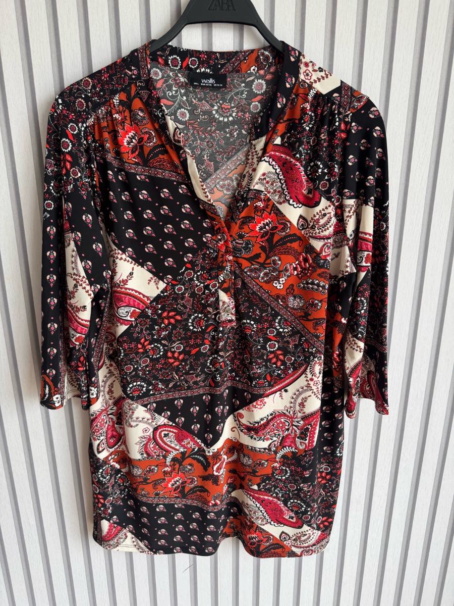 Wallis paisley print blouse size L/14-16