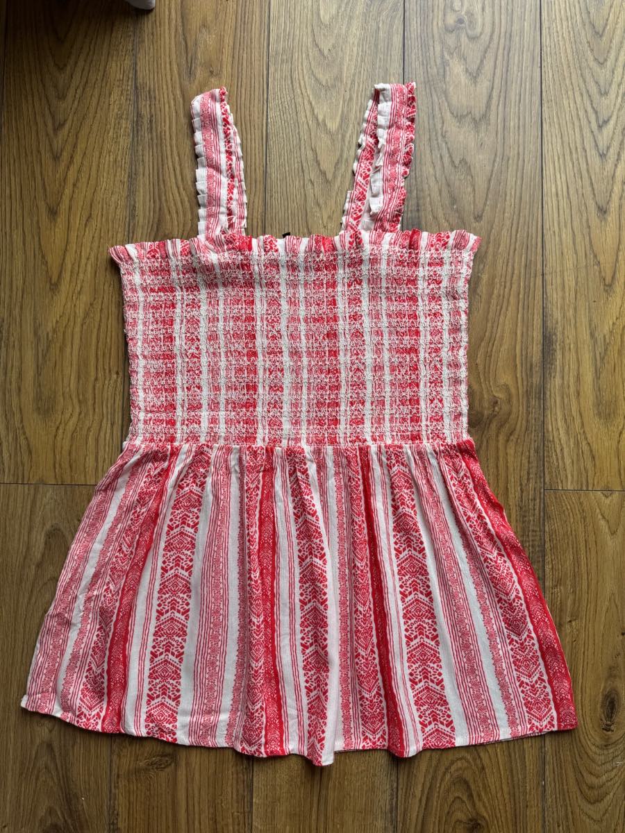 Peacocks red & white striped shirred detail top size 12