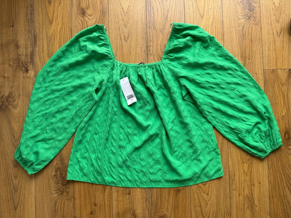 F&F green textured off shoulder 3/4 sleeve top size 18