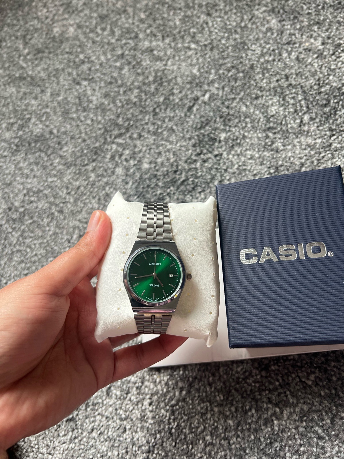 Casio vintage classic watch MTP-B145D