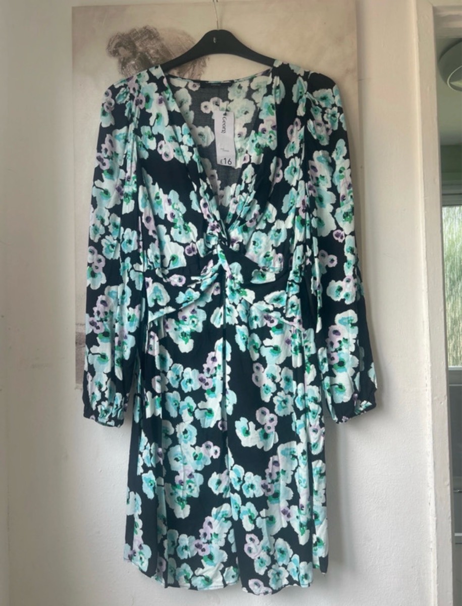 George- Long sleeve new with tags dress - Size 12