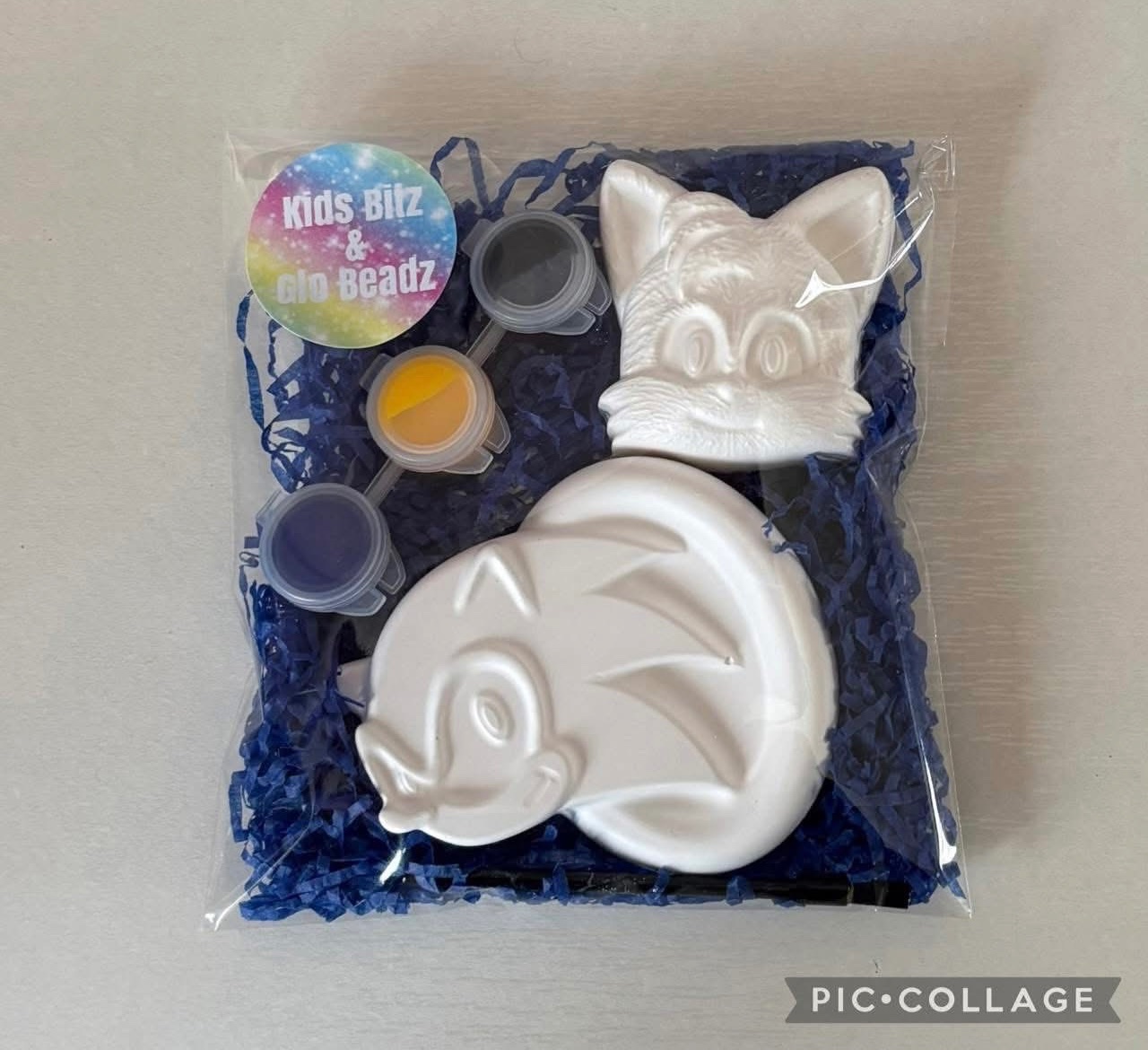 Sonic paint your own party bags READ DESCRIPTION
