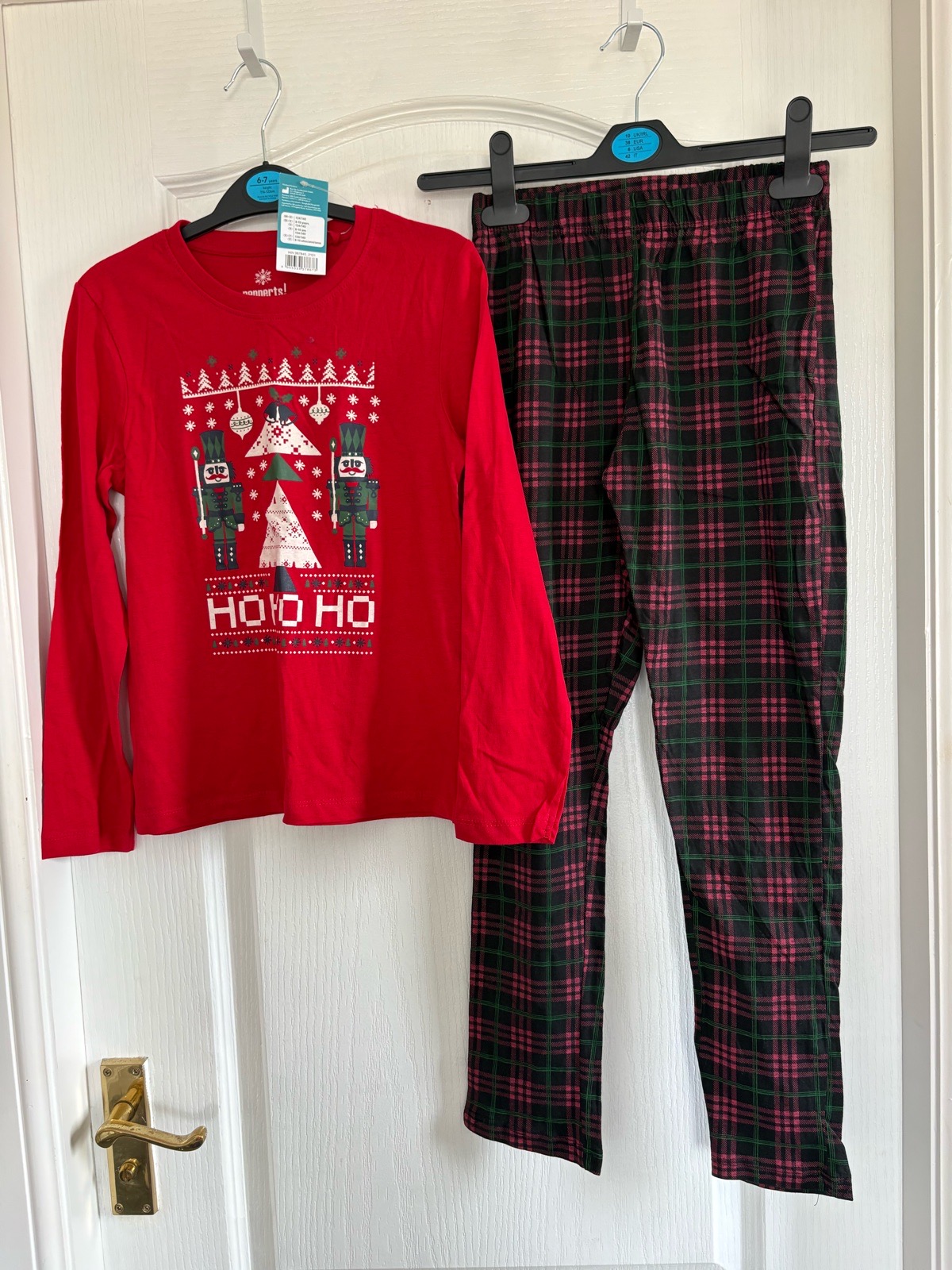 *Brand new* Unisex Christmas pyjamas. Ho ho ho. 8-10 years