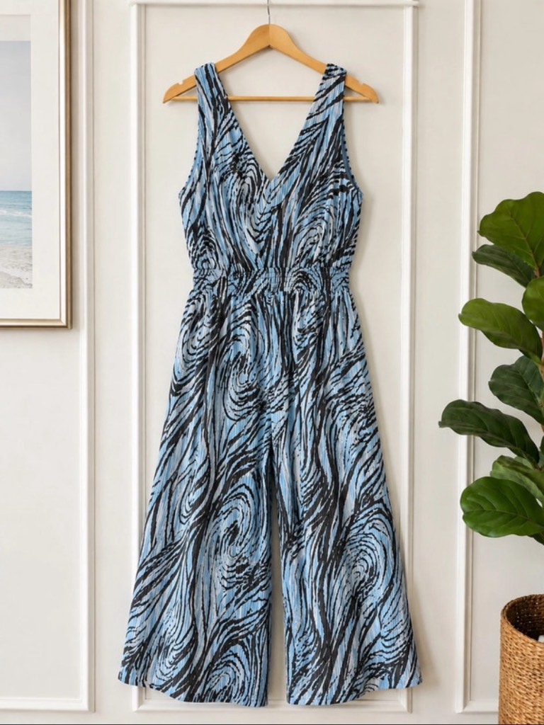 River Island size 8 women’s wide leg blue print sleeveless jumpsuit