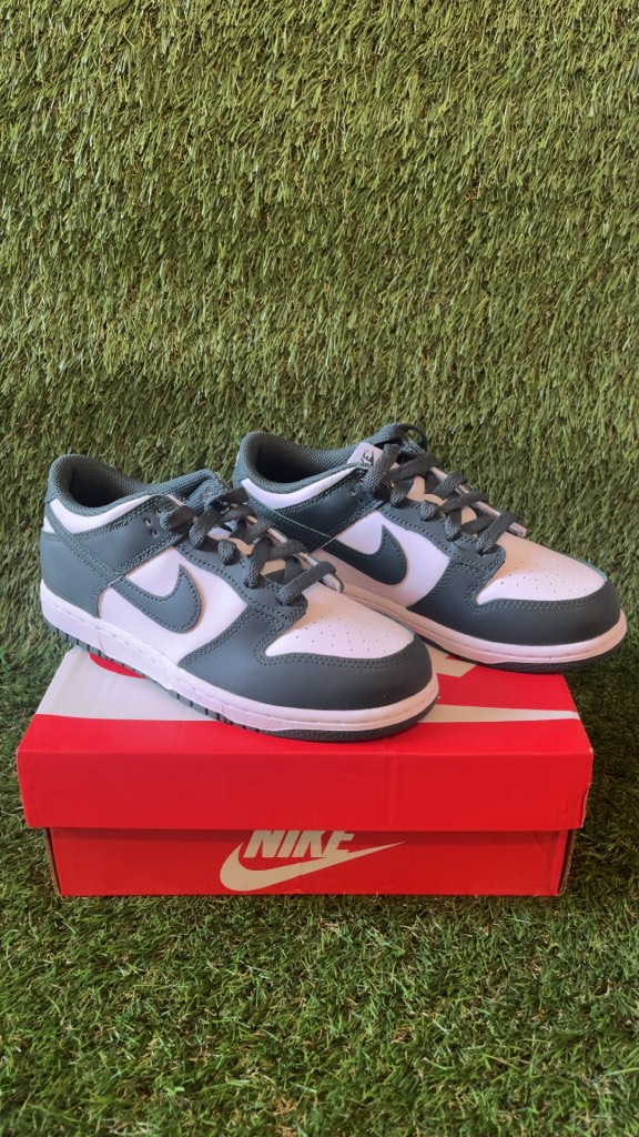 Nike Dunk Low – White / Vintage Green
