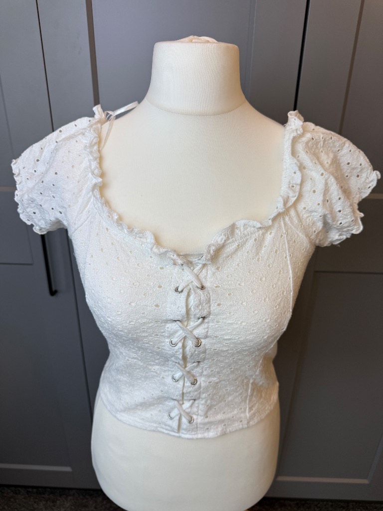 New Look Broderie Anglaise Lace-Up Crop Top White UK 12