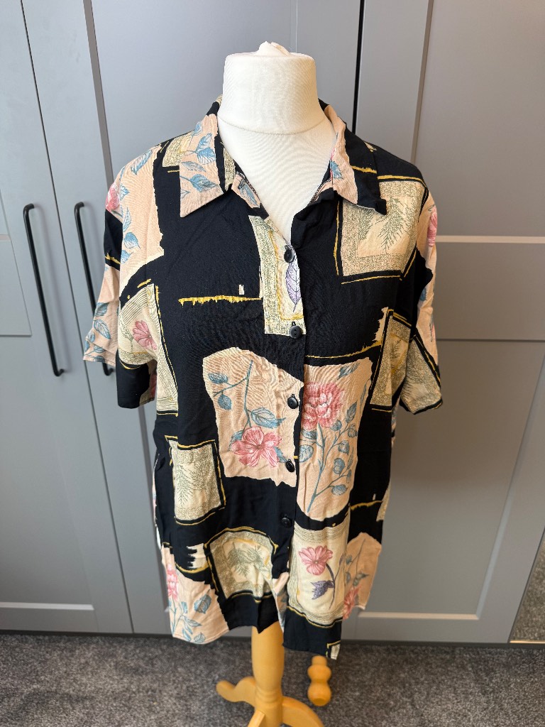 St Bernard Vintage Floral Patchwork Print Shirt Black UK 16
