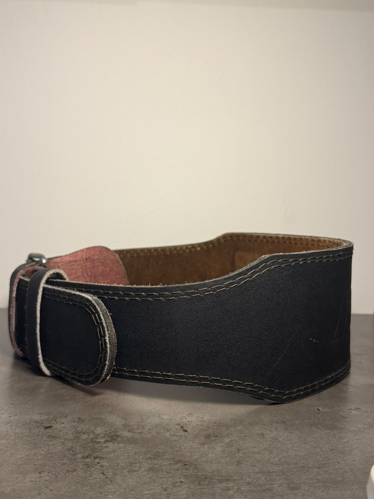 Heavy Duty Weightlifting Gym Belt – Padded Back