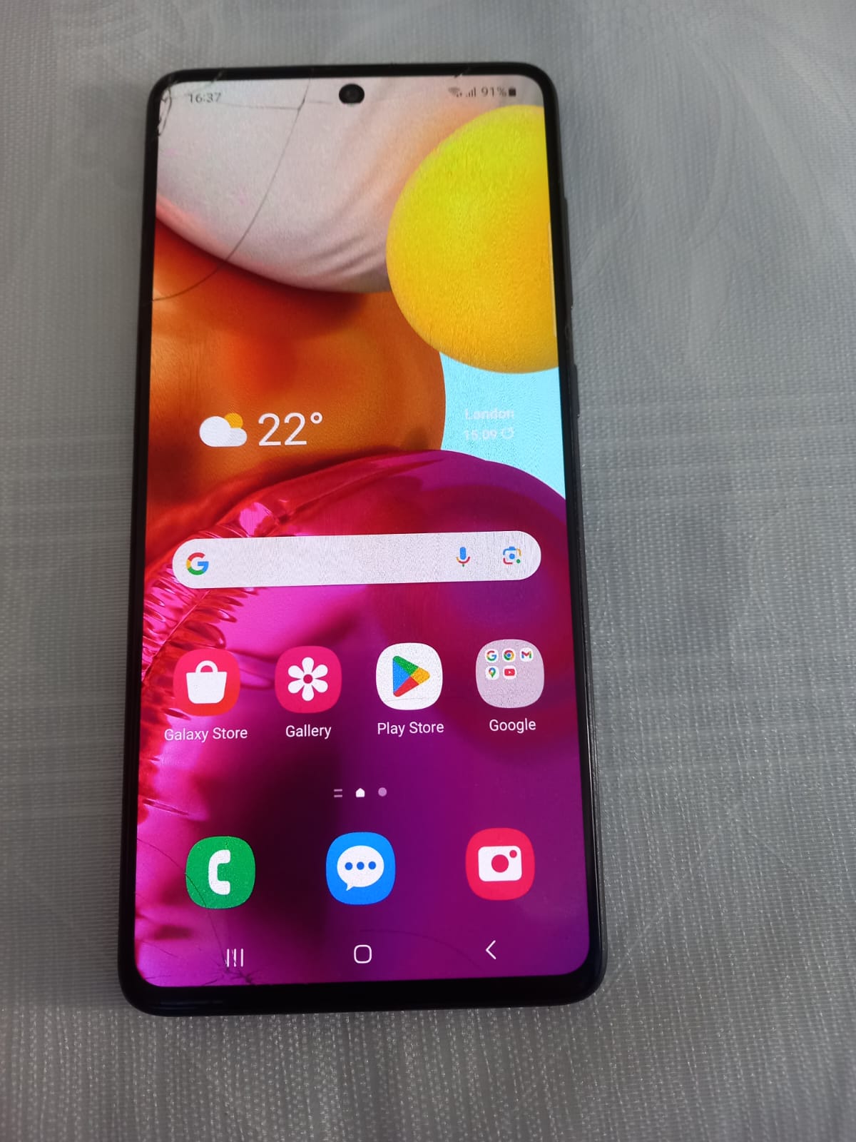 Samsung A71 factory unlock dual sim 132/6 gb cracked screen
