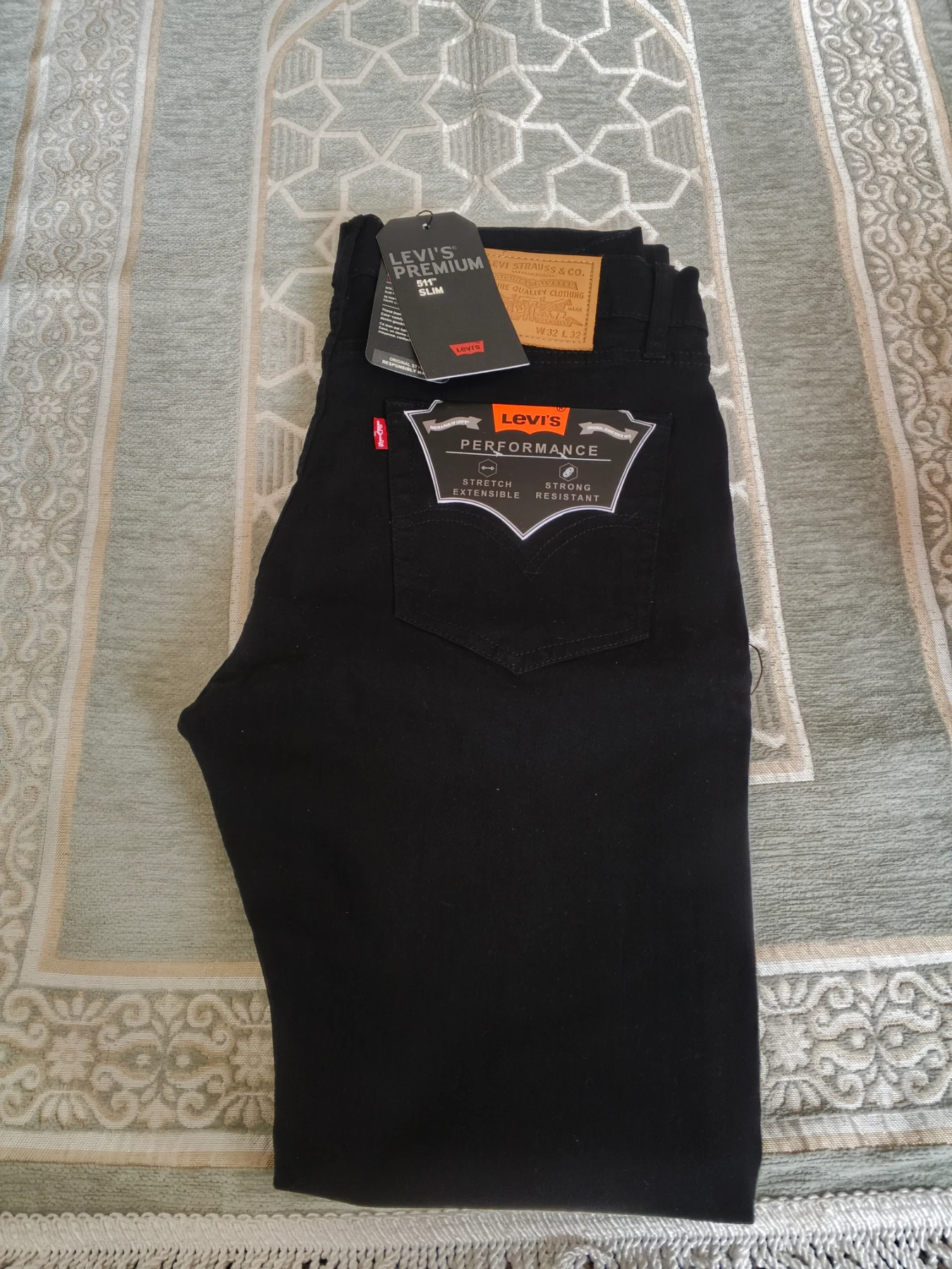 Levi's 511 32/32 black denim jeans   stretch