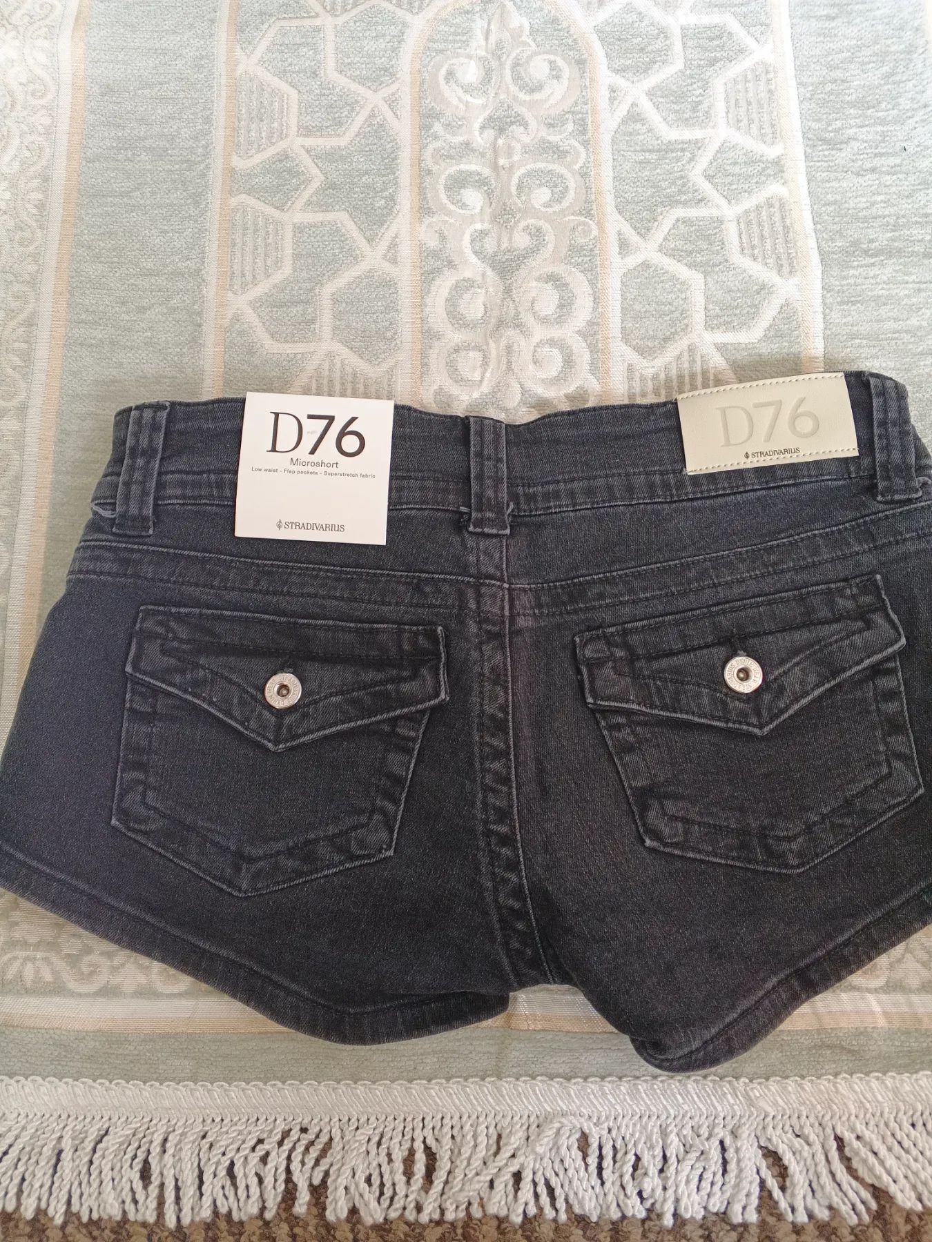 Jeans short size 36 by stradivarius