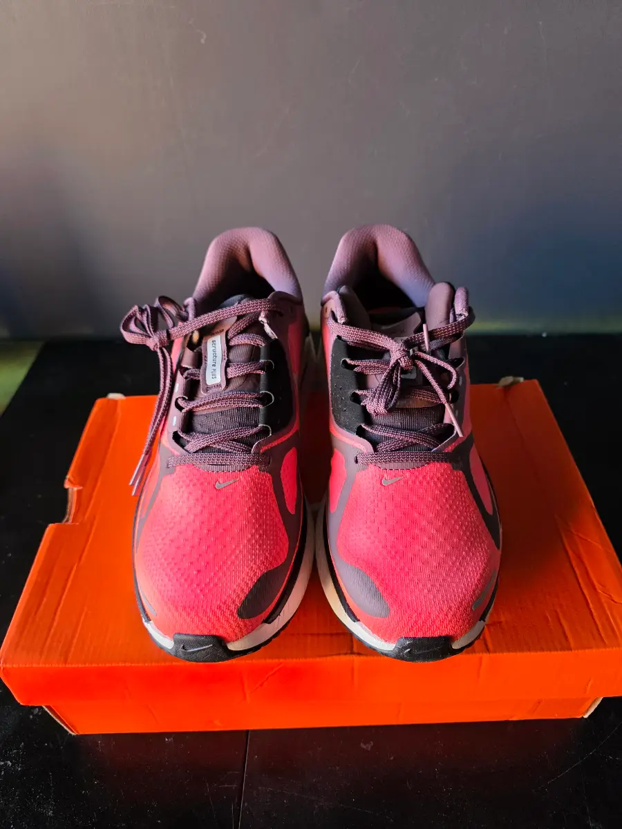 Nike Structure plus