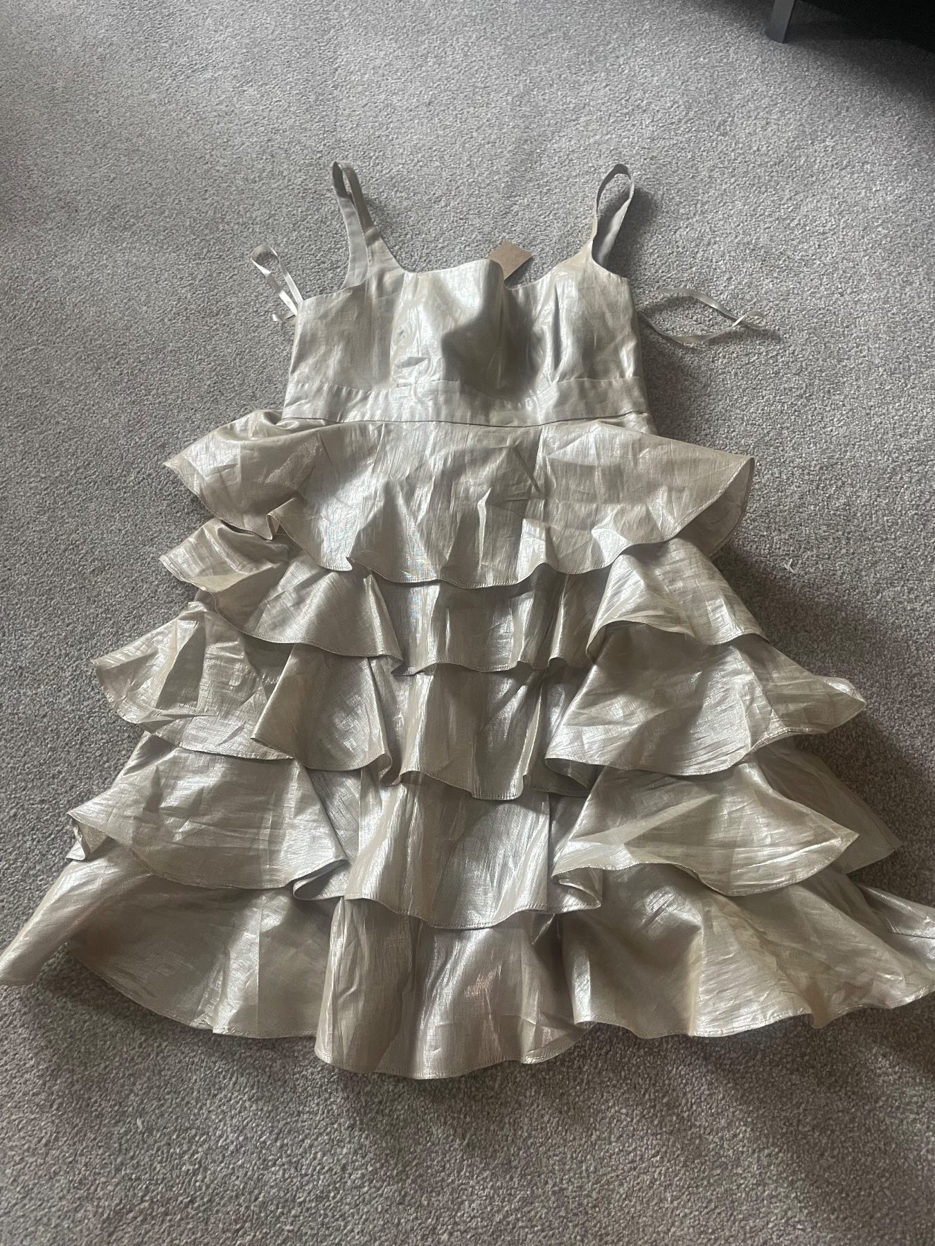 Silver shimmer gold frill dress size 8
